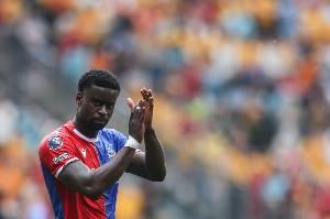 天空体育记者：若利物浦引进格伊，斯洛特或可改踢三中卫