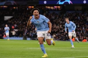 talkSPORT：森林愿给里科-刘易斯开双倍薪水 据悉球员在考虑转会