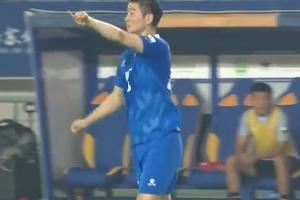 他来了！前国脚吉翔替补登场迎苏超首秀，目前南京0-1落后