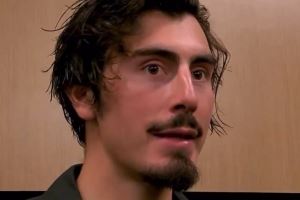 哈克斯：我喜欢球队快速进攻打法这很有趣 今天胜利是我们应得的