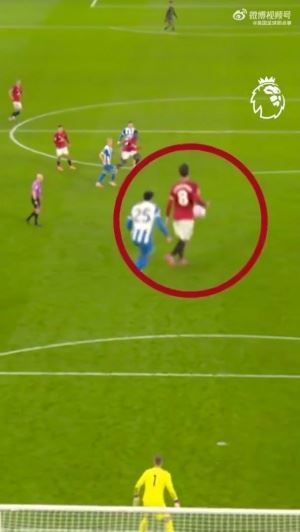 百看不厌！英超官推晒B费的大师级漏球😮‍💨图片